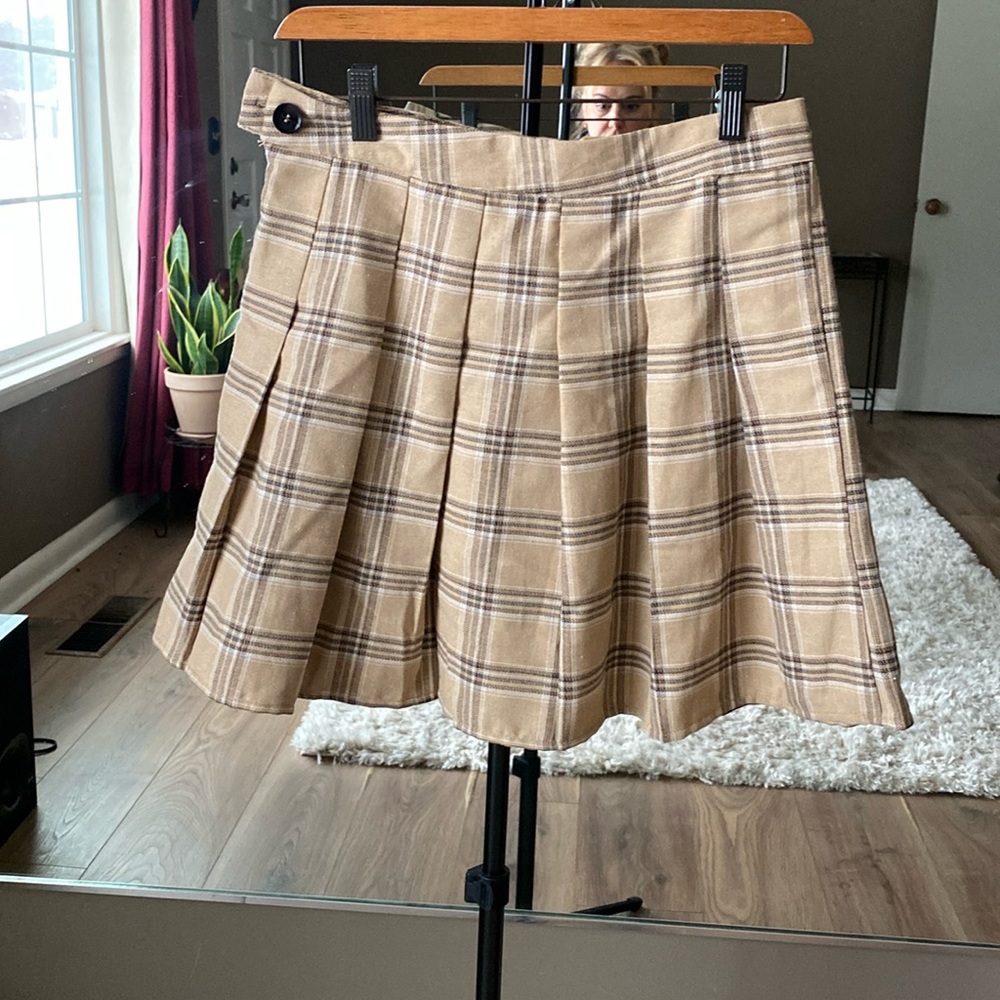 SHEIN - plaid mini skirt- size Medium